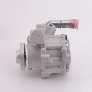 Uszkodzona pompa hydrauliczna